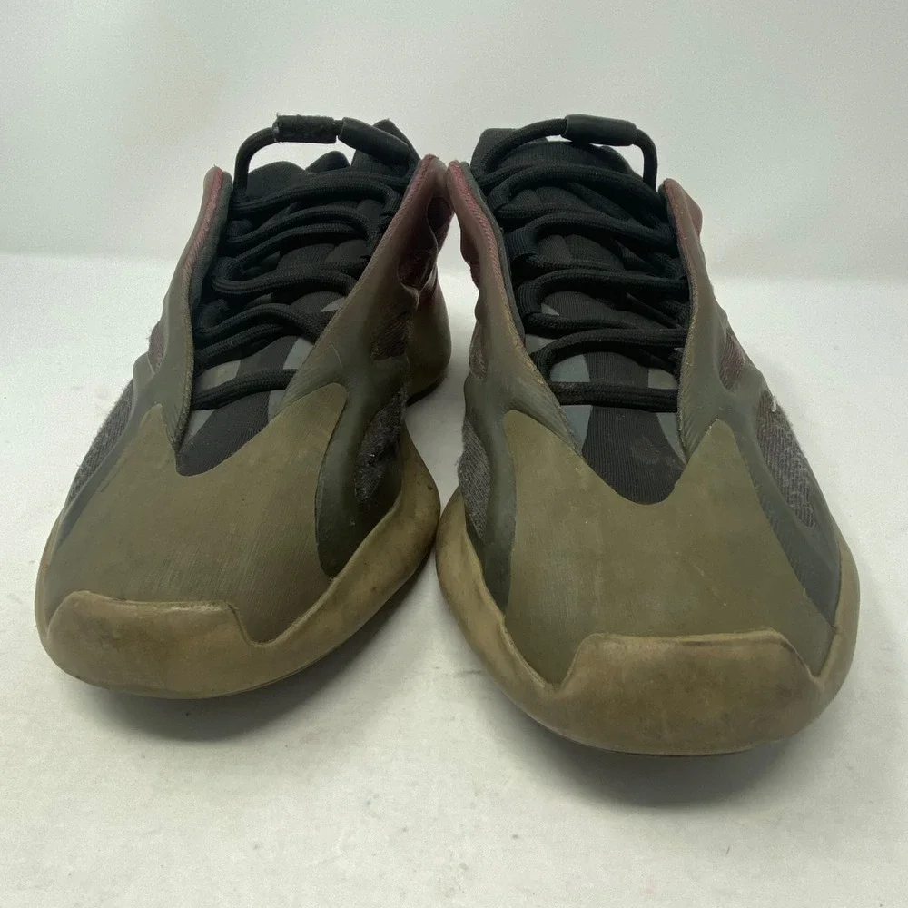 Adidas Yeezy 700 V3 Fade Carbon Red Grey Sneakers GW1814 Mens 11